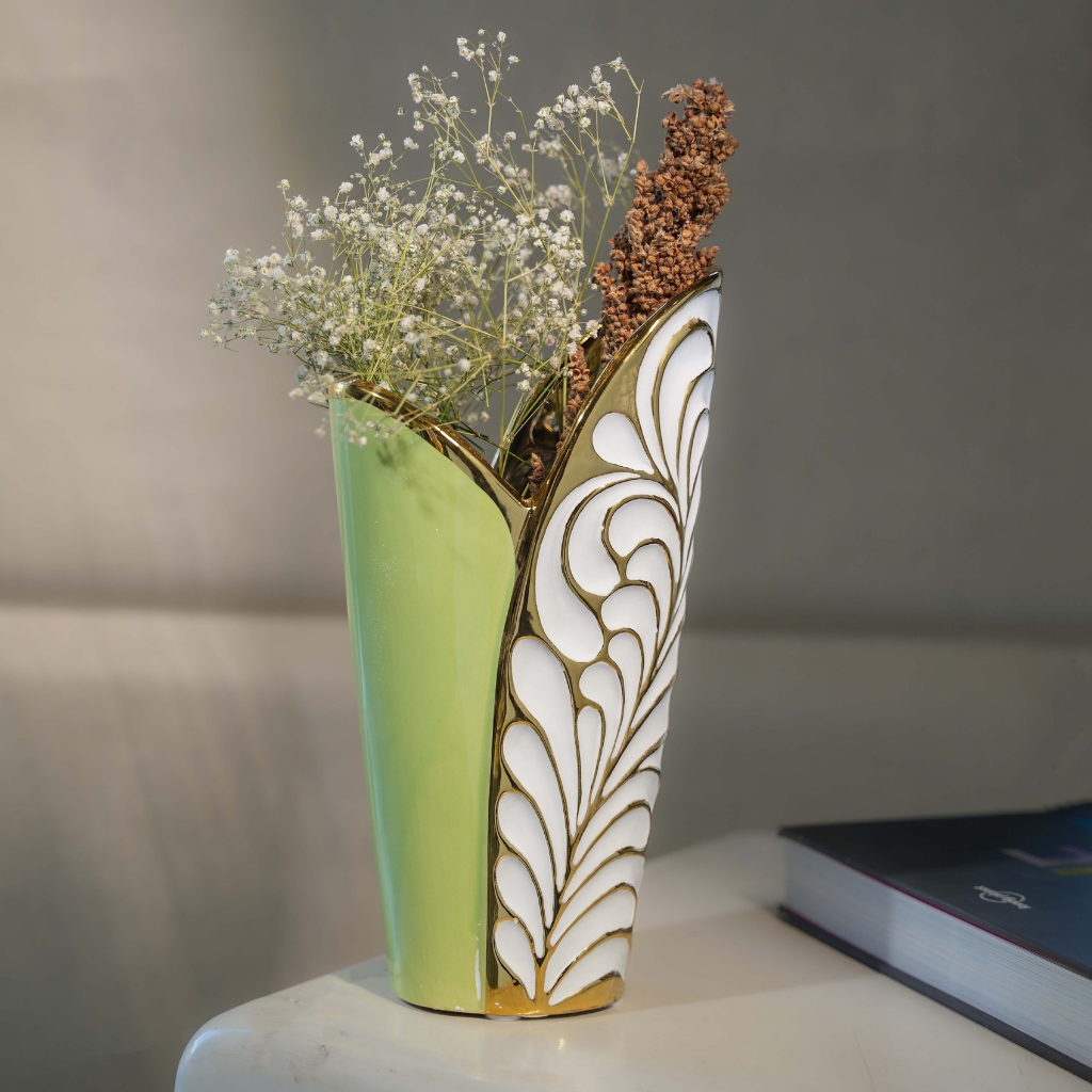 Limearc Vase