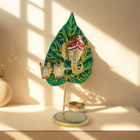 Heritage Leaf T-Light Stand