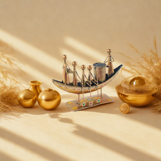Tribal Boat Pen Stand