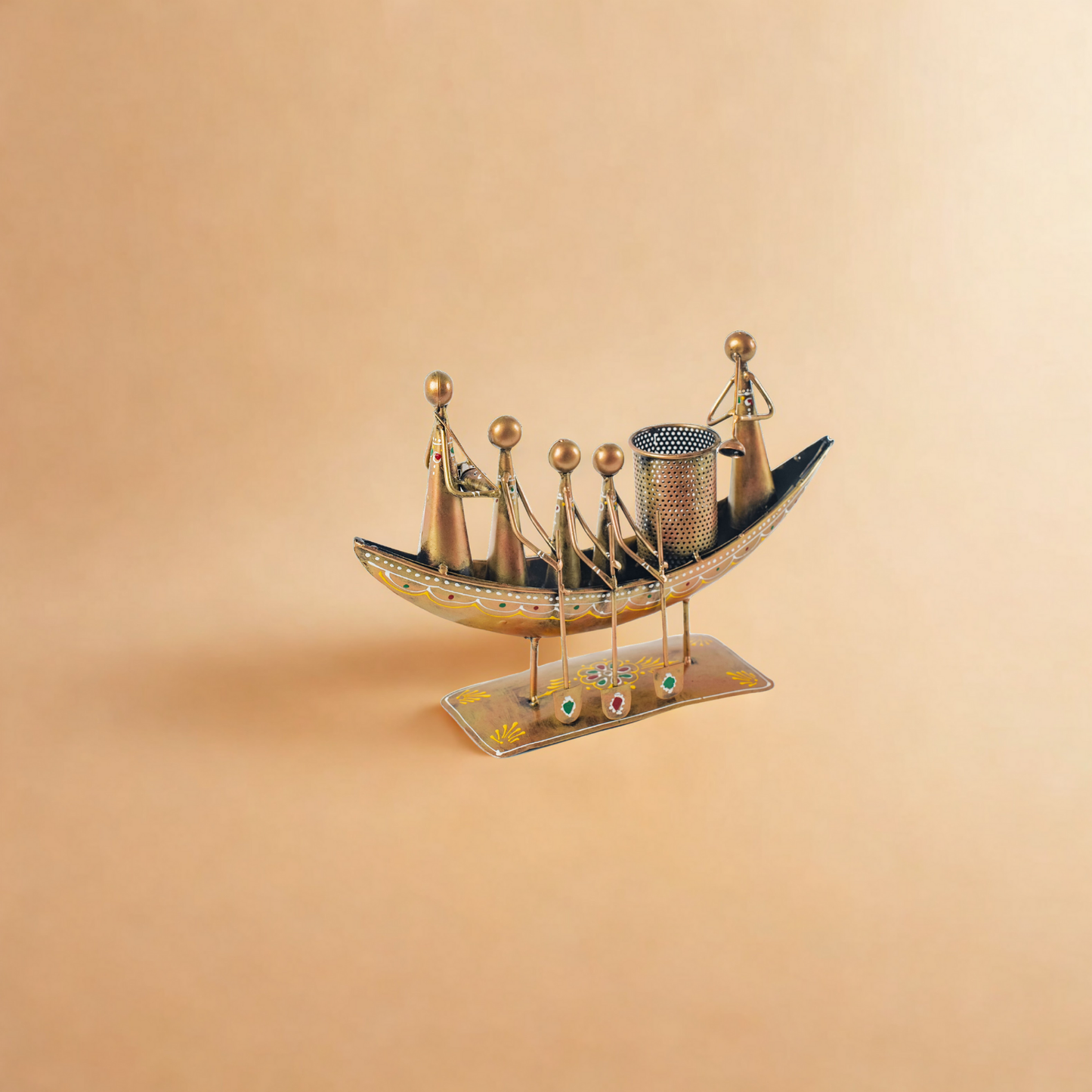 Tribal Boat Pen Stand