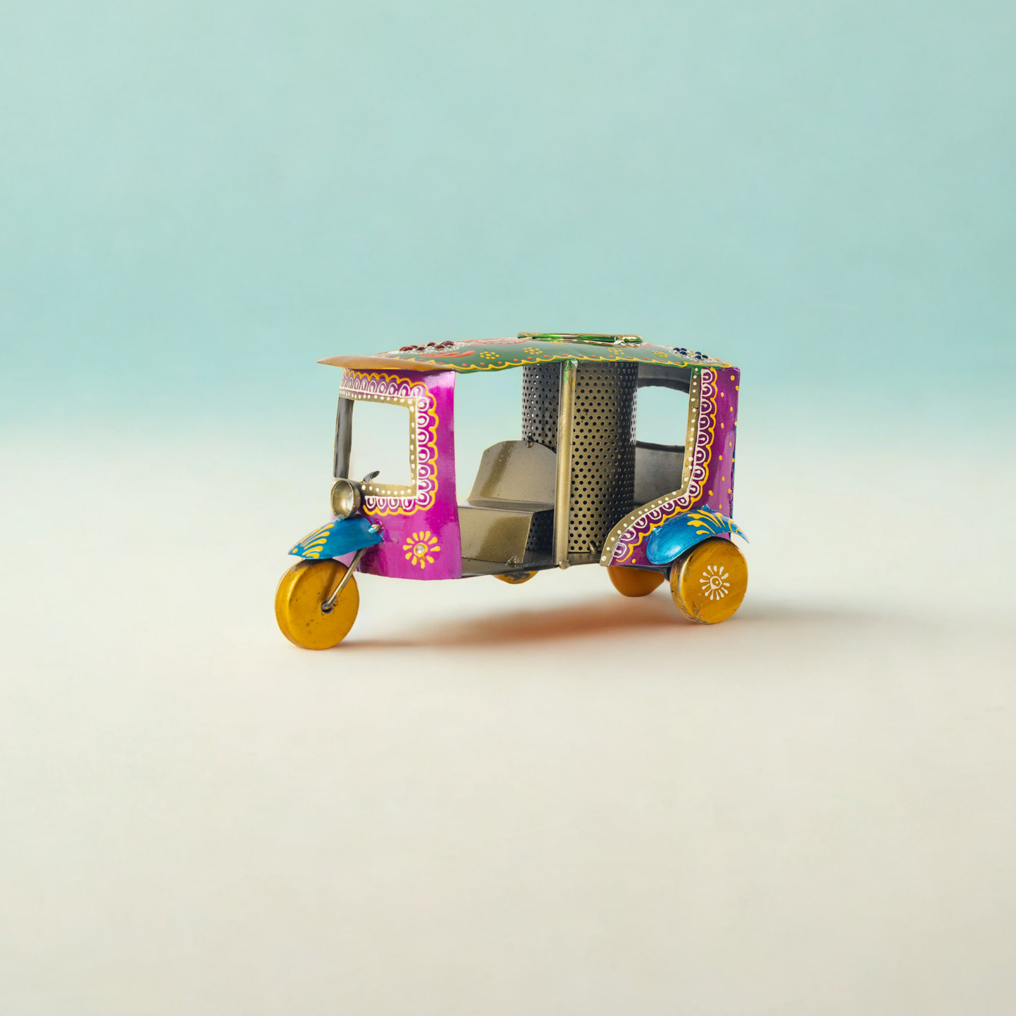 Hand-Painted Auto Rickshaw Pen Stand