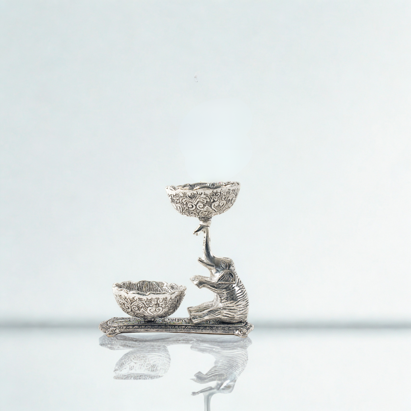 Royal Elephant Dual Bowl Stand