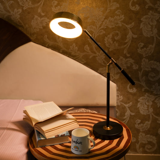 Orbit Lamp